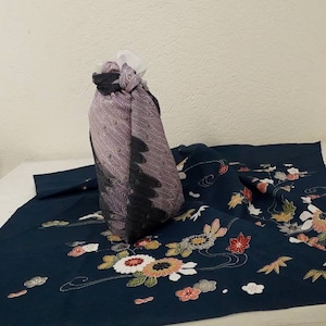 FUROSHIKI, a multiple purpose cloth - set B