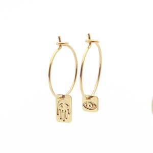 La Loteria hoop earrings gilded with asymmetrical 24-carat fine gold