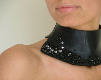 Black leather choker, neck corset ,leather necklace, Swarovski crystals, steampunk, goth, party gift ,statement necklace, crystal choker