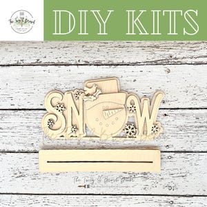 DIY Snow Standing Snowman Shelf Sitter / Snowman DIY Decor / Home Decor / Christmas Decor / Winter Cardinal/ DIY Christmas Painting Kit
