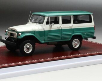 Toyota FJ45LV LC Green/White 1966 GIM 015A 1:43 Gim Great Iconic Models Rare Gift Present Brand New Metal Model Collectible