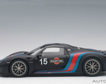 AUTOart 77929 Porsche 918 Spyder Weissach Package Black / Martini Livery scale 1:18 High scale precision brand new boxed