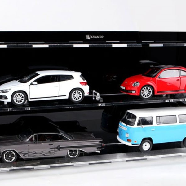 Atlantic Display Case Multicase for 1:24 scale 4 cars 2x2 Brand new (cars not included)