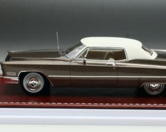 Cadillac Coupe De Ville Brown Metallic 1968 GIM 002B 1:43 Gim Great Iconic Models Rare Gift Present Brand New Metal Model Collectible