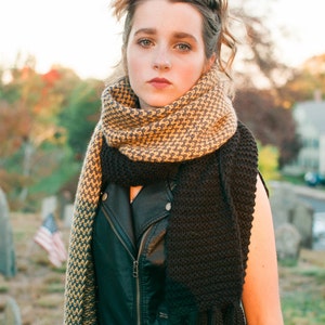 London Calling Scarf PDF KNITTING PATTERN