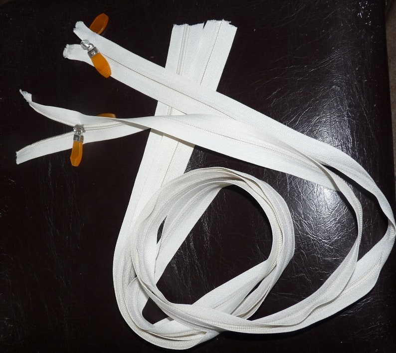 2 zippers very long white open sided 1.77 m and 1.37 m for textile design