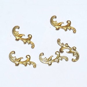 5 cabochons dorés éléments décoratifs Ouïes stylisées art déco pour création vintage baroque chic ornement pour bijoux et collage