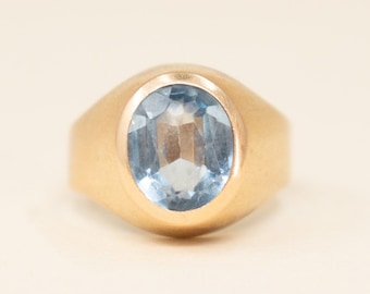 Vintage 18k Topaz Signet Style Ring - Vintage Chunky Gemstone Ring