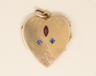 Antique 14k Heart Locket - 1920s Late Edwardian, Art Deco Solid Gold Locket