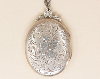 Vintage Sterling Locket - 1950s Mid Century Locket, Sweetheart Locket