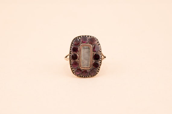 Antique 9k Garnet Locket Ring – 1830s Georgian Jewelry