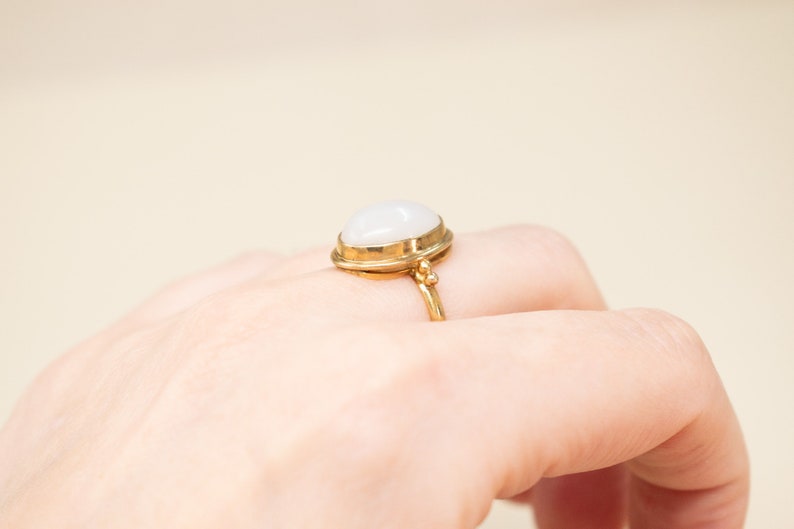 Vintage 9k Moonstone Ring Lovely Handmade Vintage Ring, Magical Moonstone Statement Ring image 7