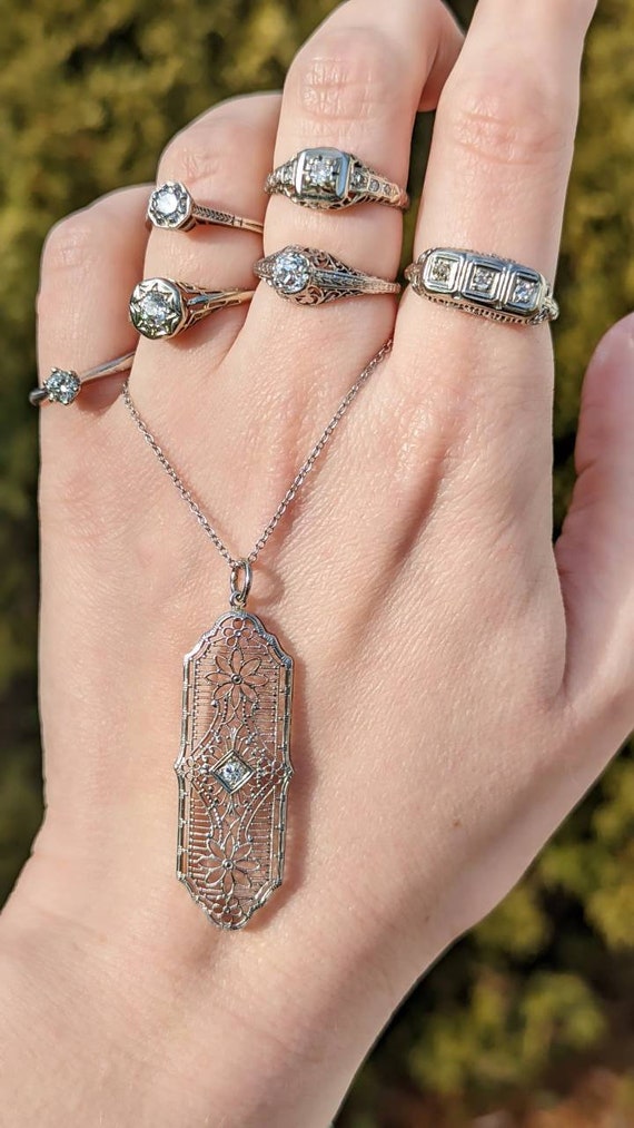 Art Deco 1.10 Carat Marquise Diamond Engagement Ring