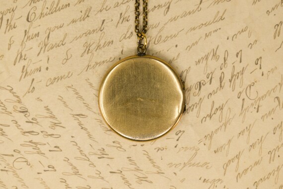 Antique Gold Filled Locket - 1920s Edwardian Lock… - image 2