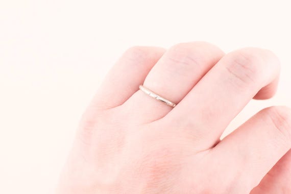 Vintage 1920s Art Deco 10k White Gold Patterned S… - image 5