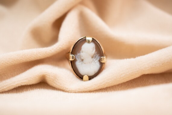 Custom cameo ring deals