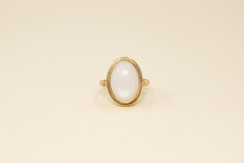 Vintage 9k Moonstone Ring Lovely Handmade Vintage Ring, Magical Moonstone Statement Ring image 1