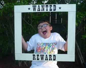Western Photobooth Frame Prop - Wanted Frame Prop - Wanted Photobooth Frame - Wood Frame Prop - Wanted Reward Prop - Cowboy Photobooth Frame