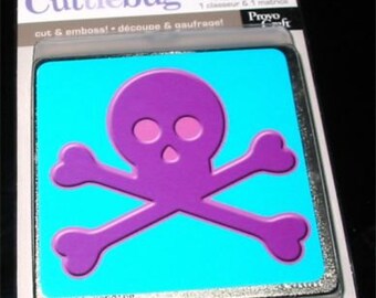 BEWARE Cuttlebug Die & Embossing Folder Halloween Skull and Crossbones 37-1821
