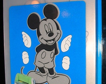 Mickey Mouse Cuttlebug Disney Cut & Emboss Die and Embossing Folder 37-1731