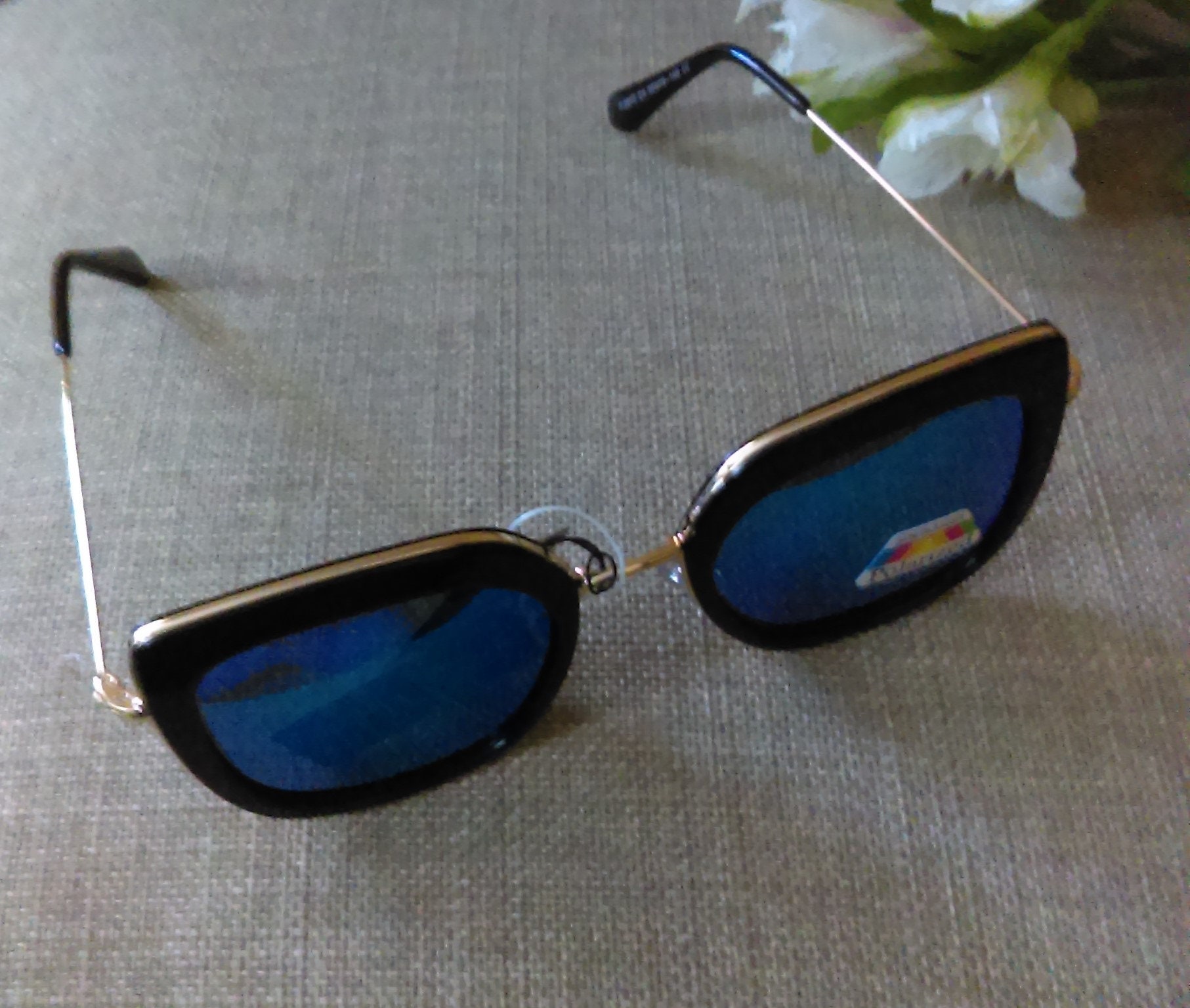 Large Blue Mirrored Lenses! Reflective Shades! Black Gold  display picture 3