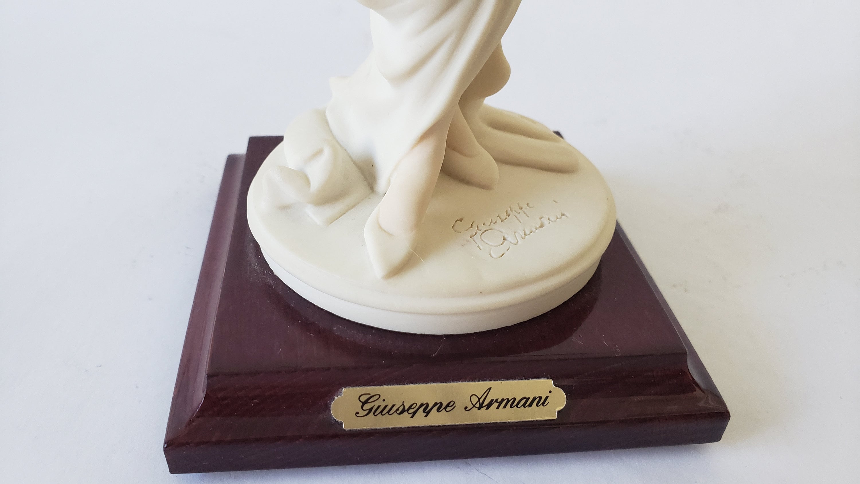 RETIRED Giuseppe Armani romantic Evening Porcelain - Etsy
