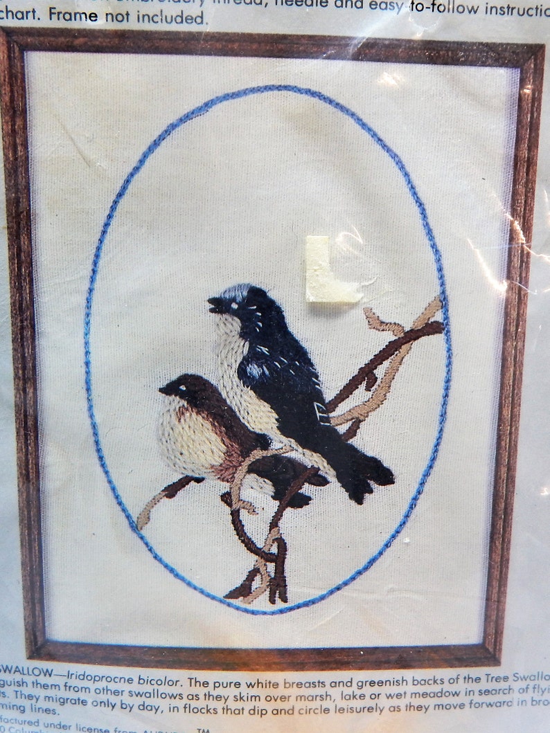Audubon CrewelEmbroidery Kit 4 X 5 Vintage Tree Swallow 80/'s