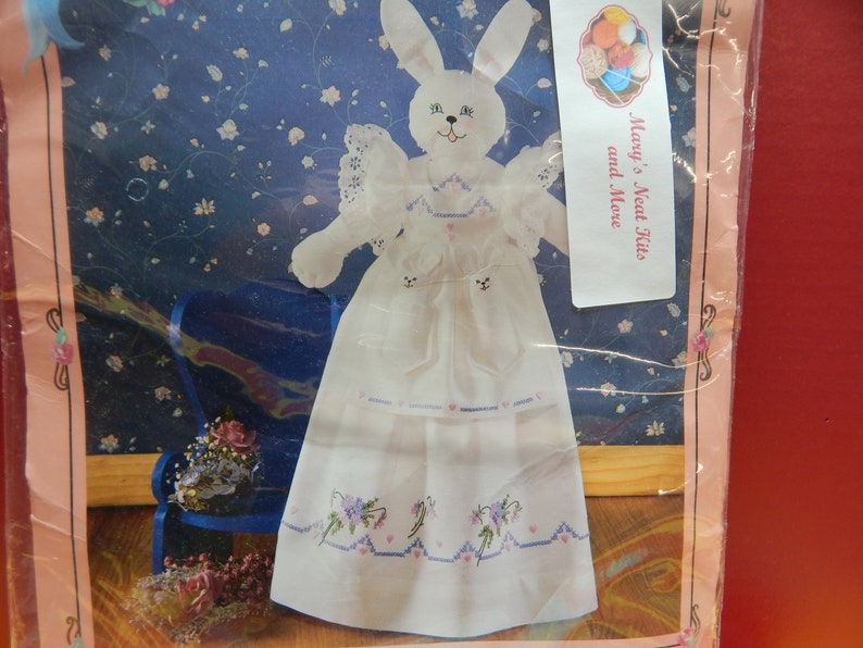 Pillowcase Doll Bunnita Bunny Kit NIP 1992 Vintage Excellent Condition 17 Tall Cleverly Carries her Baby Bunnies in her Apron Pocket Easter