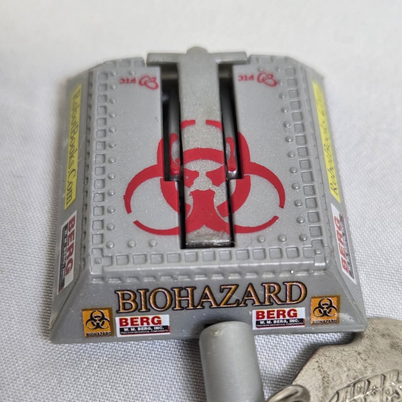 Porte-clés jouet BattleBots Road Champs de BioHazard, collection 2001 image 5