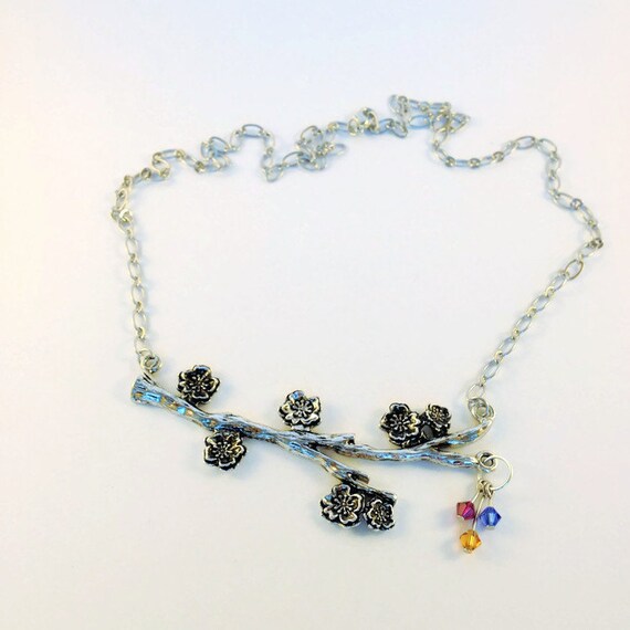 Mothers Pride Necklace 2024 www.alhudapk