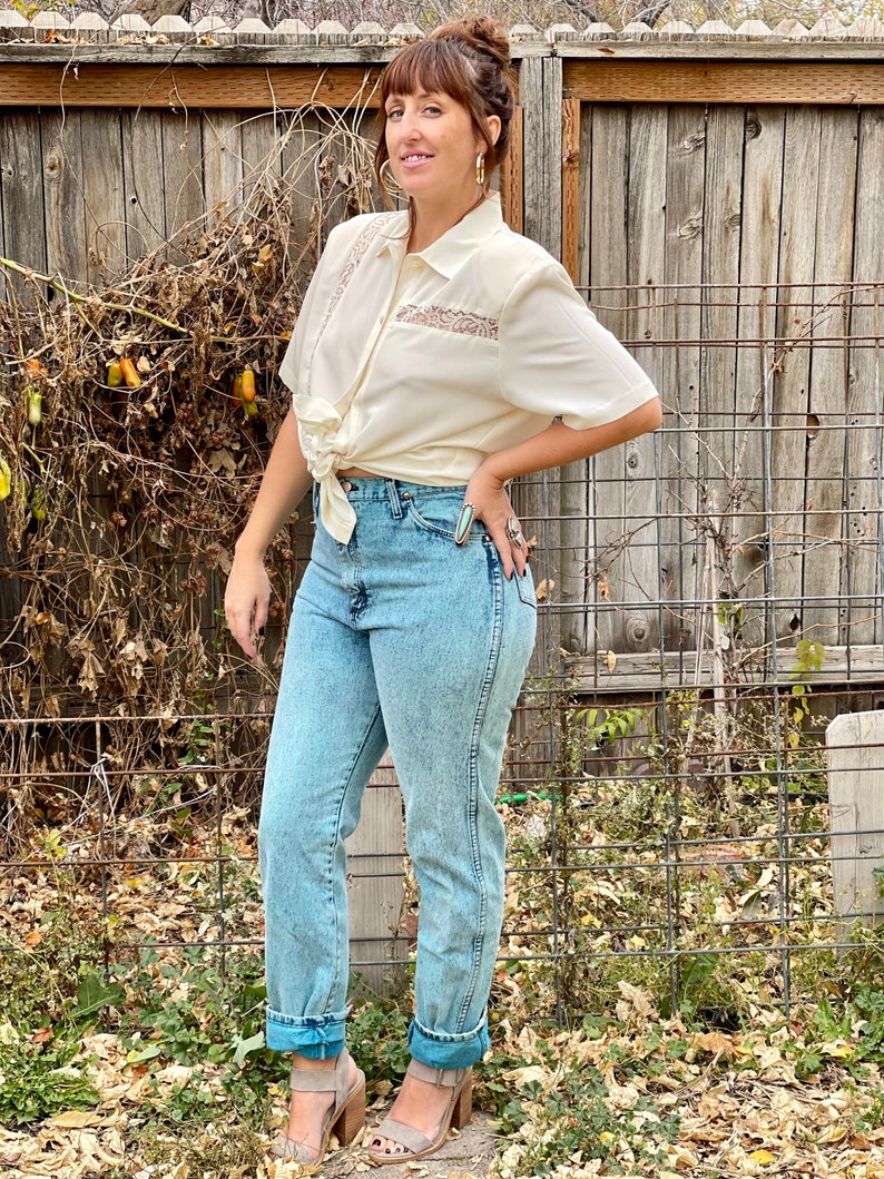 Cream Vintage Blouse White Button Up Top White Blouse 1970s Blouse Lace Blouse Secretary Blouse Boho Shirt 70s Vibe image 7