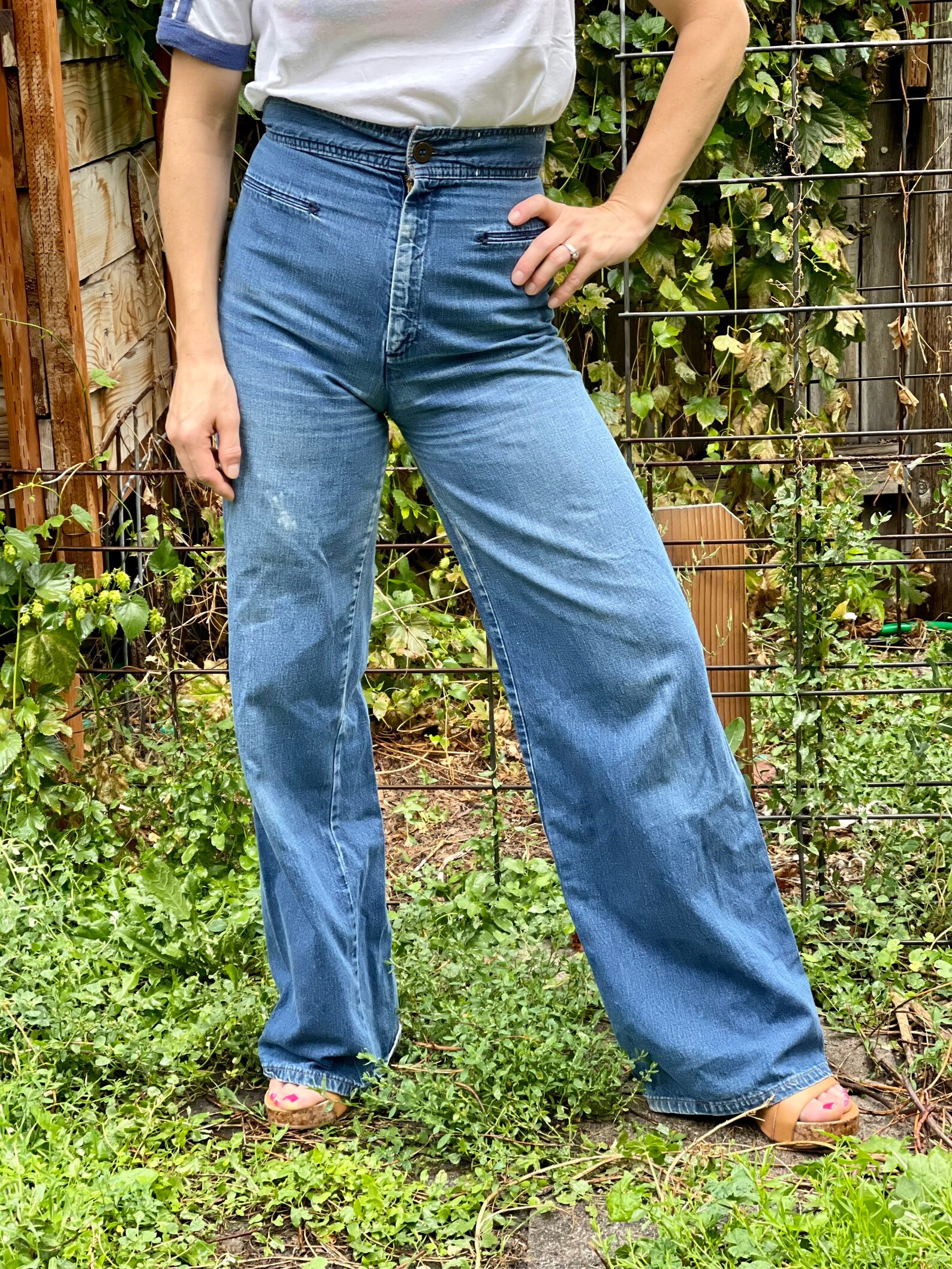 levis buckle back