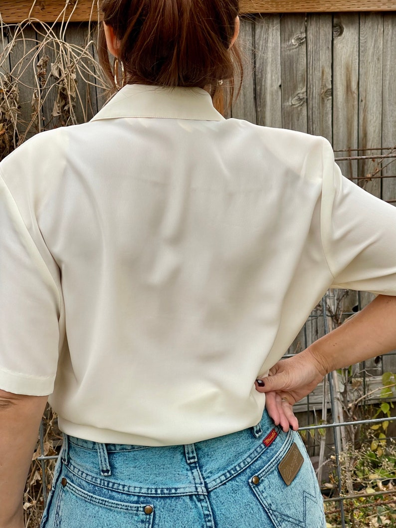 Cream Vintage Blouse White Button Up Top White Blouse 1970s Blouse Lace Blouse Secretary Blouse Boho Shirt 70s Vibe image 4