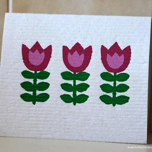 3 Tulpen-Design – handbedrucktes schwedisches Geschirrtuch
