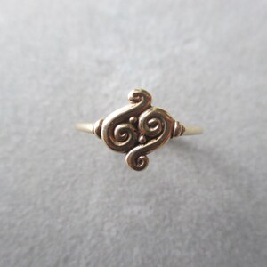 Anillo Espiral De Oro Macizo De 14 Quilates