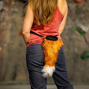 Crimp Chimps Original Fox Tail Chalk Bag