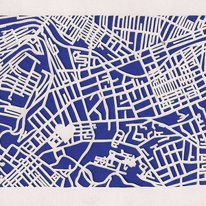 Custom &quot;sweetheart&quot; cut paper map
