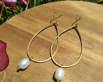 Genuine Pearl Charm Earrings // Dainty Dangle Drop Earrings // Hoop Earrings // Handmade // Lightweight // Hammered Brass Pearl Hoops