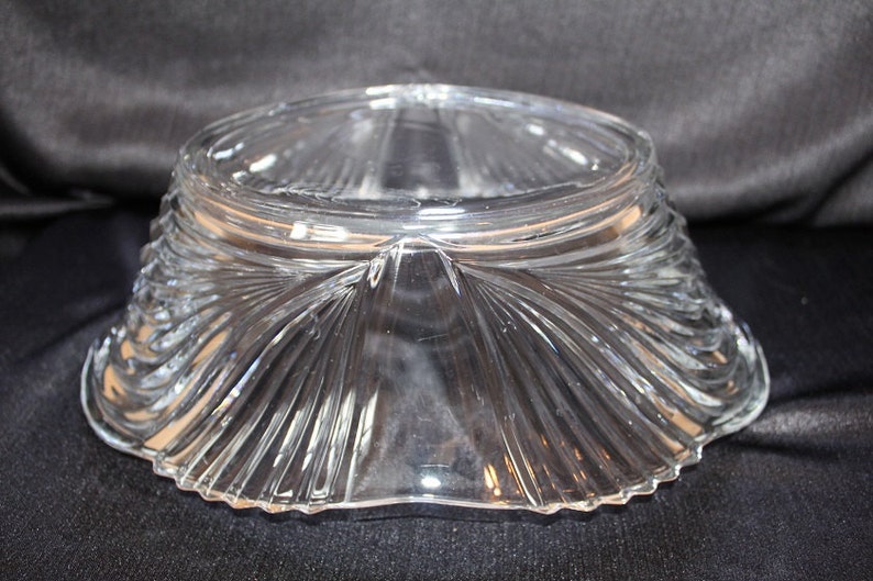 Vintage Pressed Glass Centerpiece Bowl Fruit Bowl Candle Holder Flower Holder Home Decor Cottage Chic