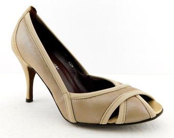 Neue DONALD PLINER Größe 6.5 ZUDORA Beige Gold Offene Spitze Pumps Schuhe