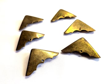 Vintage Brass Corner Protectors, Furniture Corners, Stair Corner