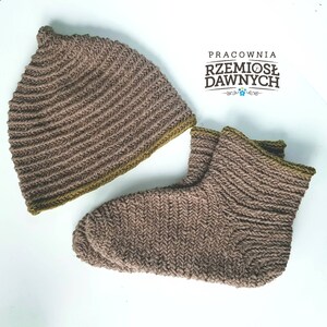 Naalbinding Wool Hat and Socks Set: Viking Style EU45-46, 60-62 cm