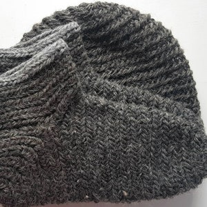 Naalbinding hat and socks 42-44. natural grey wool