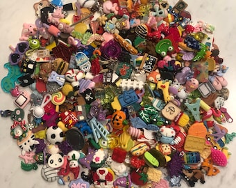 Qty 100- Trinkets for I Spy Bags and Bottles, sensory bins, teaching, education, games, tiny toys- No Duplicates