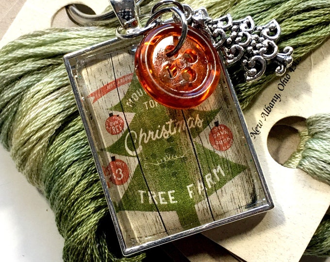 Christmas Tree Farm Sign -  Thread Keep