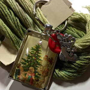 Weihnachtsmann # 8 Twelve Days of Santa Serie - Fadenhalter - Scherenhalter - Nadelhalter - Halskettenhalter - Reißverschlusshalter