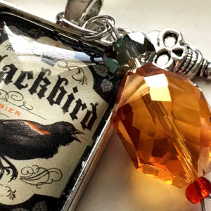 Blackbird -  Thread Keep - Scissor Fob - Needleminder - Zipper Pull - Necklace