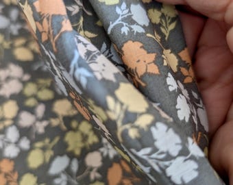 Floral fine cotton lawn fabric, Liberty style, soft women's clothing textile, 2.5 metres