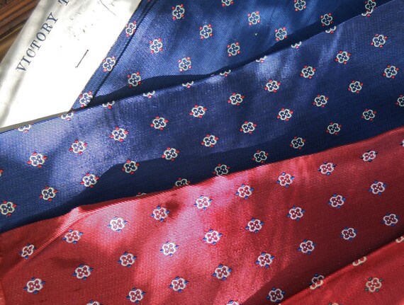 Original art deco fabric,  men's silk rayon neckt… - image 3