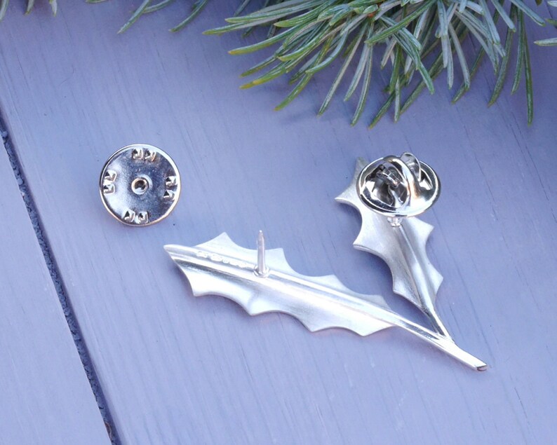 Holly Leaf Brooch Holly Brooch Silver Holly Brooch Holly Jewellery Christmas brooch Xmas brooch Christmas Pin Brooch